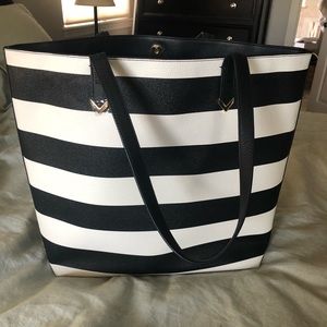 Stella & Dot Fillmore Tote Black/Cream Stripe NWT